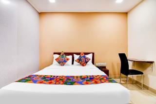 FabHotel Gokul Residency - 7