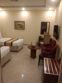 City Oasis Hotel - 9