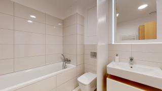 Premium Apartment by Danube, FREE Parking - 3