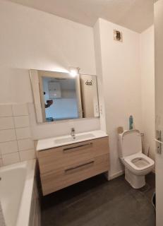 Studio at Gare de Dole - 7