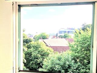 Studio at Gare de Dole - 4