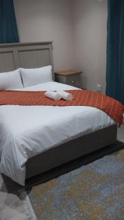 Seqonoka Villa Accommodation & Events Park - 4