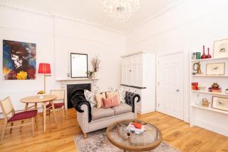 Berkeley Suites, Suite 3 - 5