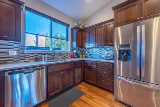 Hull Street Loft - 9