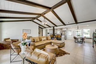 Family Home with Covered Patio and Grill in La Grange - 3