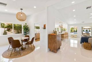 Villa Paloma House - 2