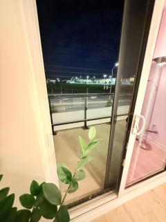 Modern & luxurious Condo with Parking, Erin Mills Area - 9