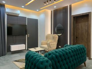 House 9 Apartment - 7