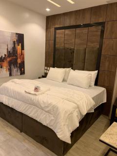 House 9 Apartment - 1