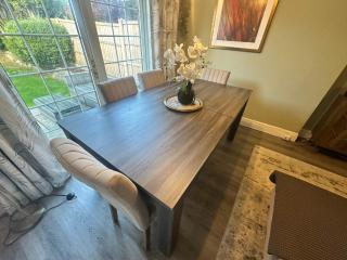 Family-Friendly 4BR Home in Sale, Manchester - Garden & Double Driveway - 3