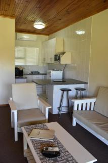 Culdesac Guesthouse Oudtshoorn - 2