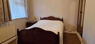 5 Bed House Sleeps 10 - 40 Minutes from Dublin - 6