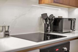 Regents Park & Lords Two Bed Apartment - 5 Guests - 7
