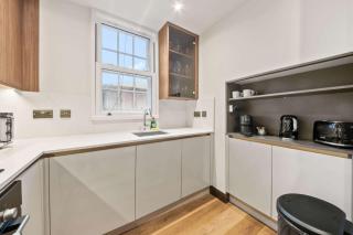 Regents Park & Lords Two Bed Apartment - 5 Guests - 3