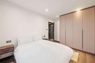 Regents Park & Lords Two Bed Apartment - 5 Guests - 1