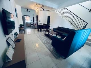 Teratak Zahisyam Homestay KLIA - 0