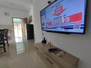 Kasim Homestay - 1
