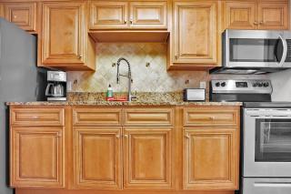 New Listing | Oceanfront | King Suite | Sleeper Sofa | Murphy Bed | Grande Cayman Resort - Myrtle Beach - 2