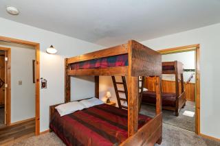 015 - Hidden Bridge Cabin - Meredith Lodging - 7