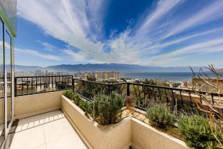 Tree House Dali 清朴小院 大理 - 0