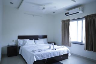 Hotel Royal Elite Stay - 7
