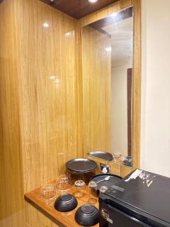 Majestic Manor omaxe new hajratganj - 7