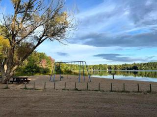 Bear Lake Retreat - 5