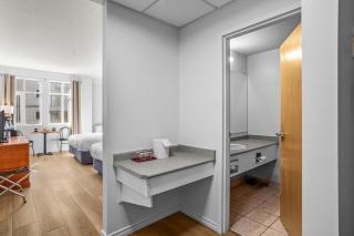 Chic Mountain Hideout in Canmore DT Near Banff! - 2