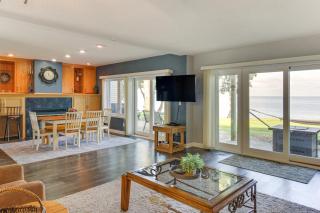 Marina Access and Lake Views Family Gem in Onamia - 7