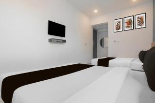 Hotel O Vivek inn Palace - 7