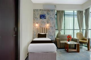 Townhouse OAK Hotel Dream Palace - 8