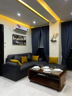 Cozy Apartment in Bahria Town phase 8 - 9