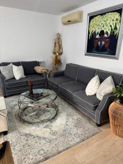 Elegant Escape in Nicosia - 9