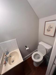 Badby Wood Farmhouse 3BR 3BA Fauquier County - 2