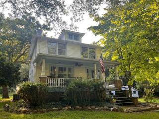 Badby Wood Farmhouse 3BR 3BA Fauquier County - 6