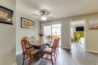 Close to Hospital and White Marsh! Rosedale Townhome - 3