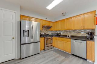 Close to Hospital and White Marsh! Rosedale Townhome - 1