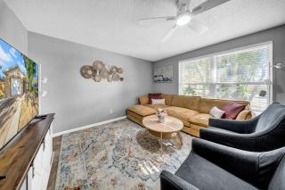 Close to beaches BBQ workout gear private yard - 7