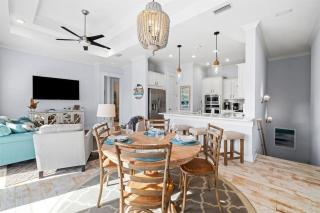 White Sand Dreamin' - 5