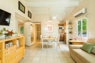 Kokomo Classic 2 Bedroom Cottage - 7