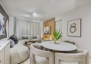 Luxury Executive Apartment at One Rosebank with 2bedrooms and 2 bathrooms - 3