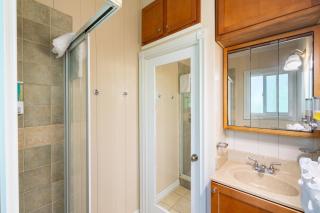 Kokomo Classic 2 Bedroom Couples Cottage - 5