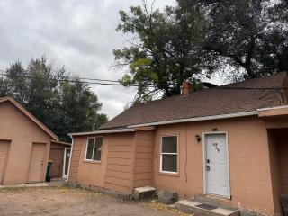 Downtown, 3-bedroom, 3-bathroom - 0