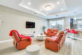 Game Tables and Screened Patio Spacious Naples Home - 4