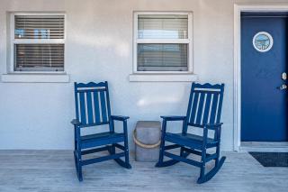 Blue Wave Suites - 4