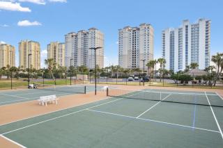 Indigo West 1404 - 5