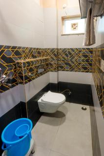 Hotel Sarasvati stay Dham - 8