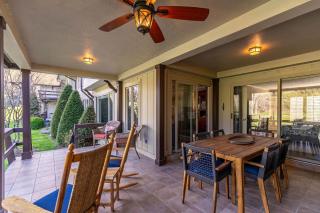 Lakeside Living at Hound Ears - 5