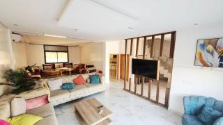 Villa with private pool - 8