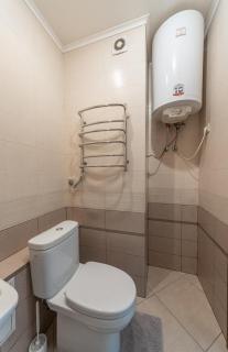 Comfort 3 room Apartment Livoberezhna 10 min to Center Tumaniana 3 - 4